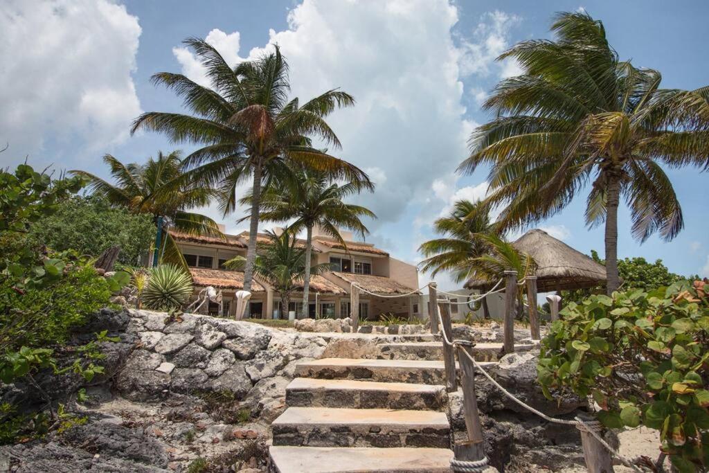 El Meco Beachfront & Private Pool Villa By Casa Paraiso Cancun Exterior photo
