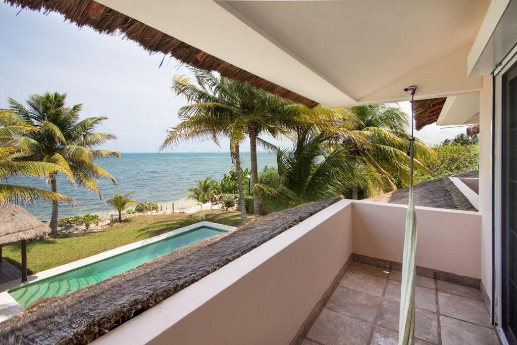 El Meco Beachfront & Private Pool Villa By Casa Paraiso Cancun Exterior photo